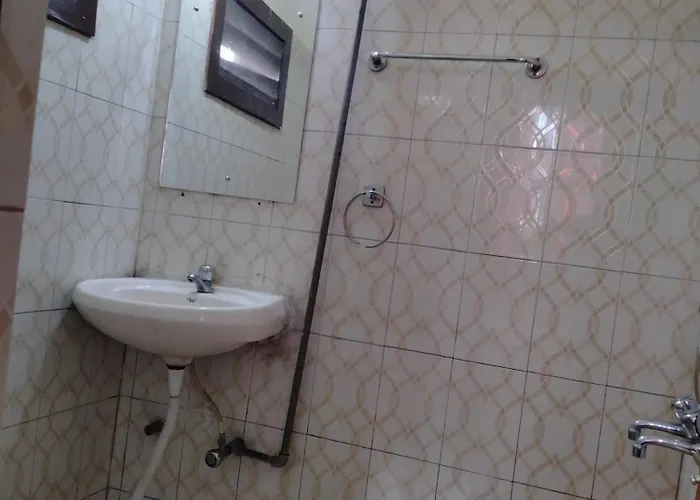 Hotel Diamond Palace 45C