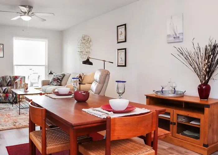 Sunset Blvd By Pristine Properties Vacation Rentals