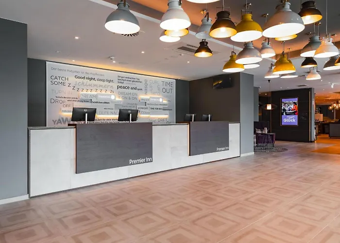 Premier Inn Karlsruhe City Am Wasserturm