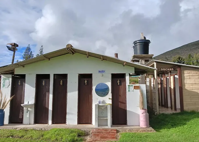 Camping San Francisco - Cabaña, Teepee&Zona de Camping