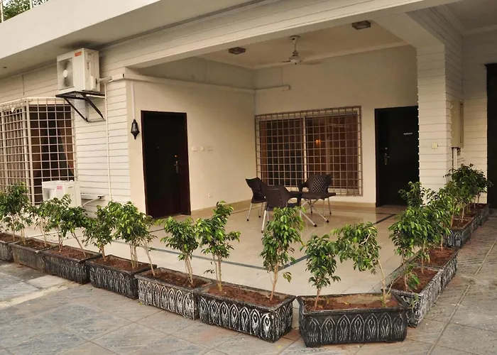 Reina Boutique Hotel - G6
