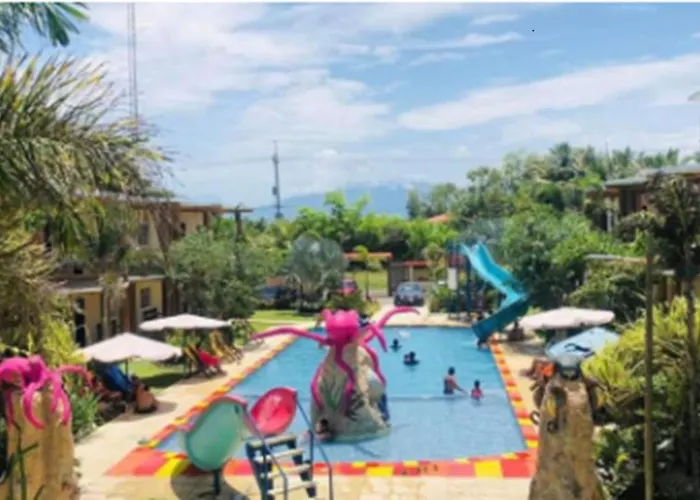 Hotel Pazifico en Monterrico