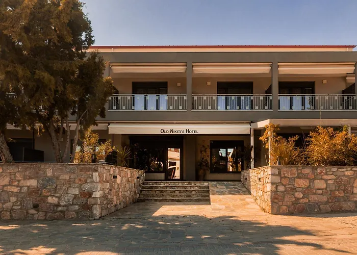 Old Nikiti'S Hotel