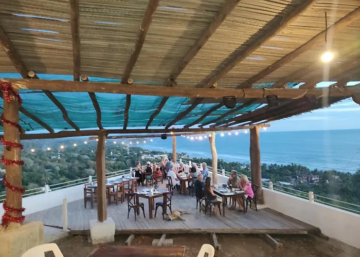 Villas Roberto's Bistro Mirador