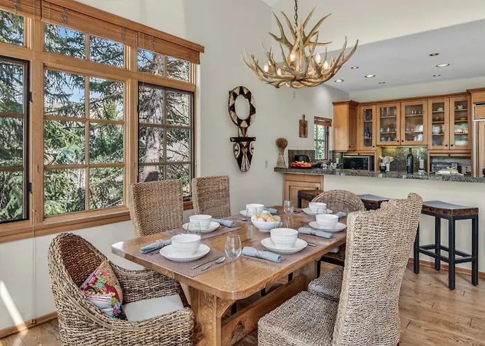 Chalet Fairway