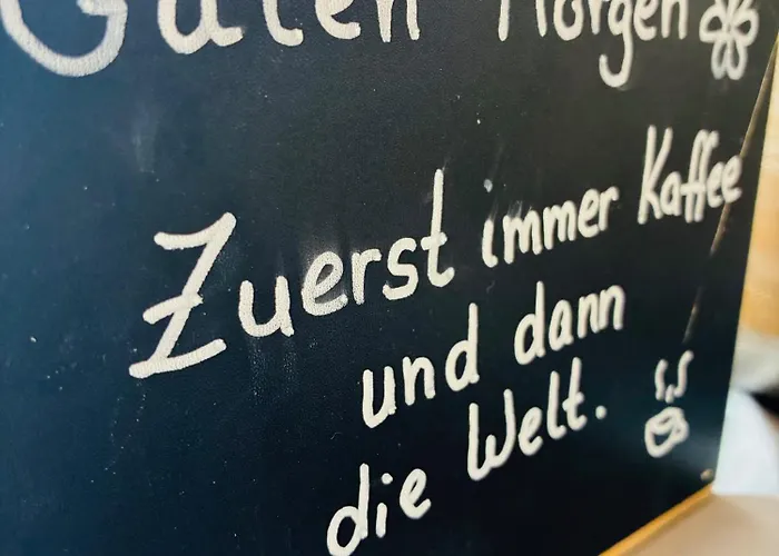 Moselhotel Roemischer Kaiser 'Staffuntil5Pm'Earlybirdbreakfast'Cityparking
