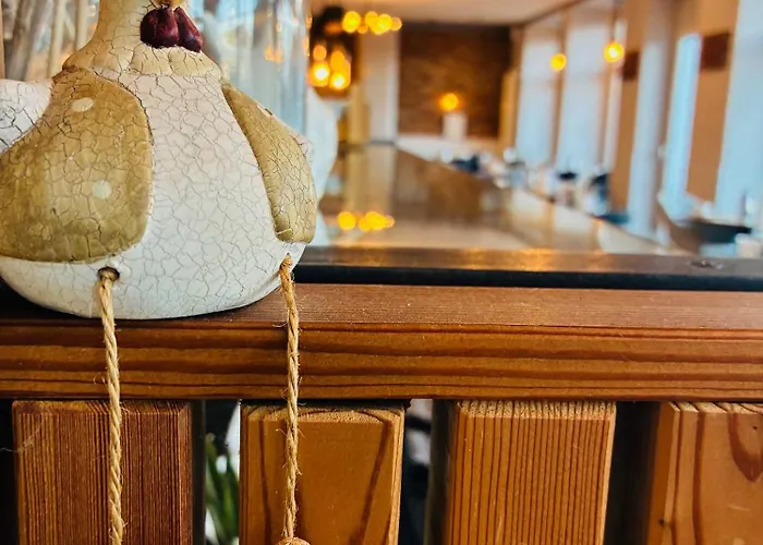 Moselhotel Roemischer Kaiser 'Staffuntil5Pm'Earlybirdbreakfast'Cityparking