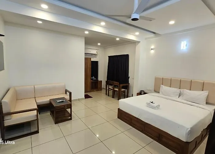 Sky Residency Lodge
