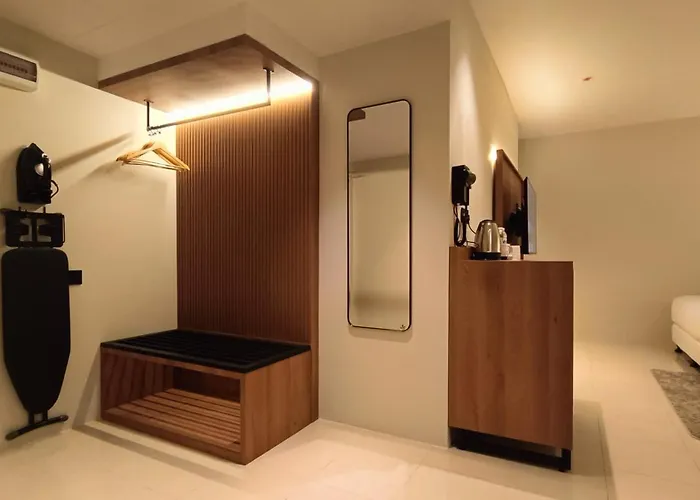 Sohho Hotel