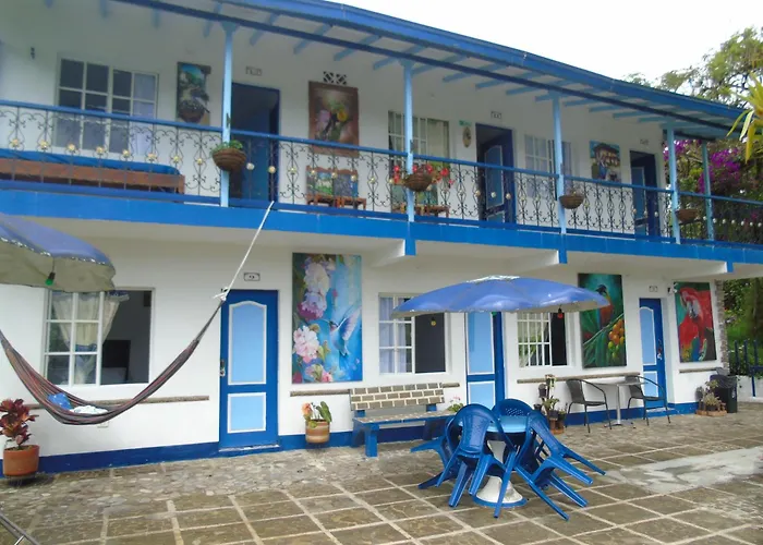 Vista Farallones Hostel