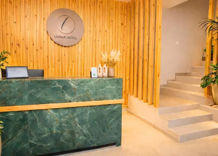 Lunar Hotel Modern Boutique
