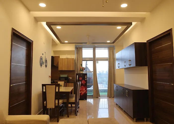 Apartment In Jalandhar Near Lpu