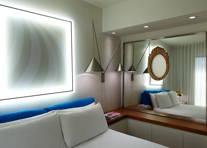 The Valorian Los Angeles, Curio Collection By Hilton
