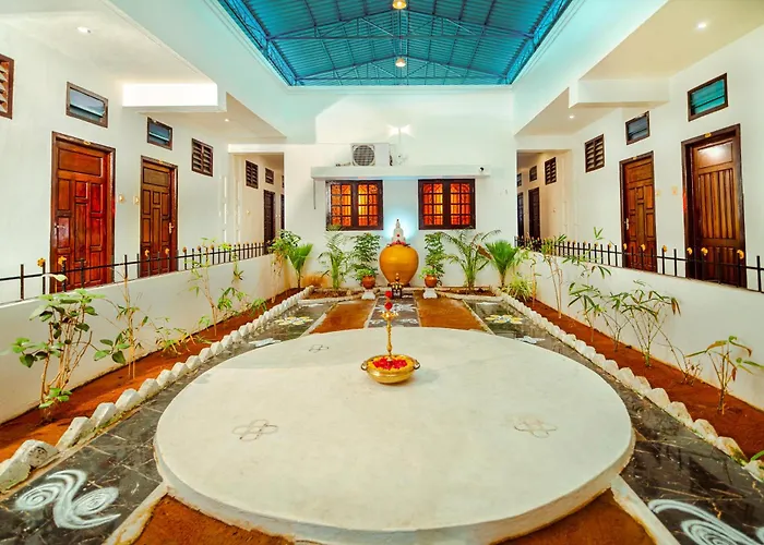 Hare Rama Hare Krishna - Eesha Hotel