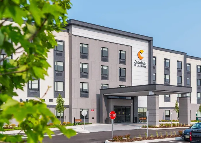 Comfort Inn & Suites