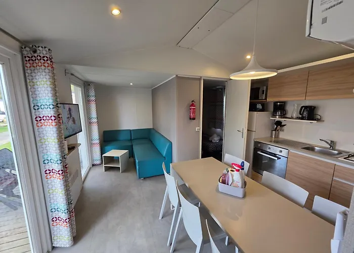 Houlgate-153- Mobilhome cosy 4 personnes Camping 5 étoiles