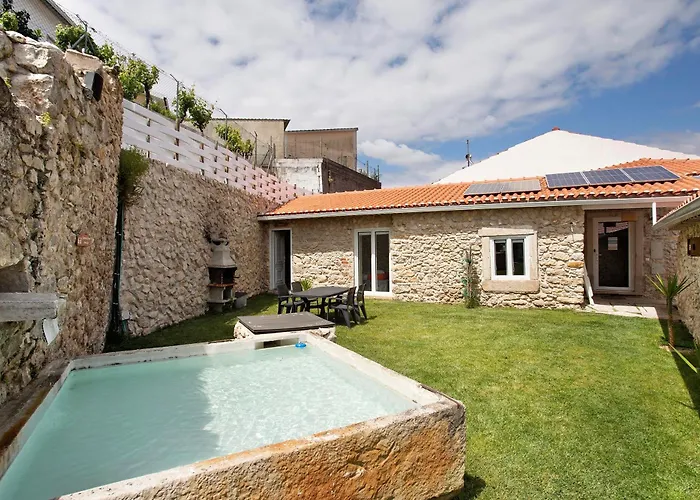 Moradia Dos Castelos Amarelo