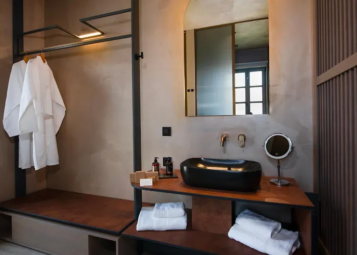 Nearchou Boutique Hotel