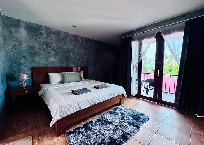 Chook Dee Resort Phangan Palm Beach