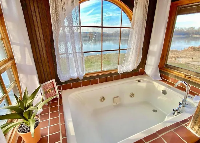 Penthouse W Boho Loft And Jacuzzi And Balcony 3 Bdrm