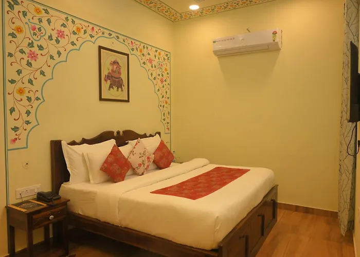 Hotel Virasat Haveli