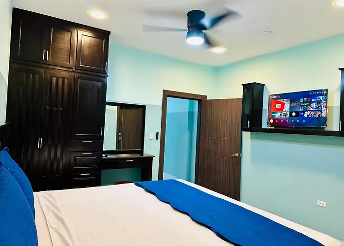 Hotel Sea Queen Suite&Golf Cart Rental
