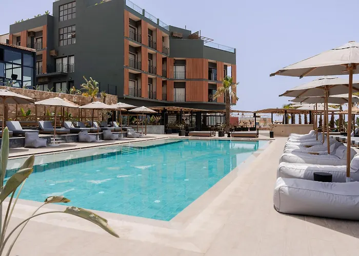 Nobi Boutique Surf Hotel