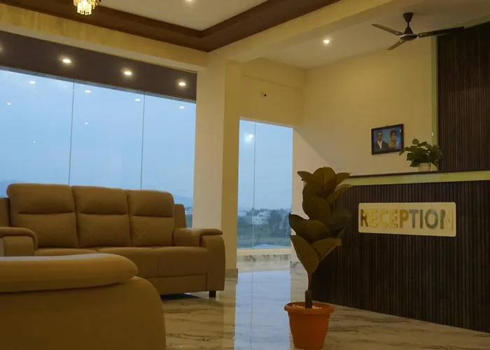 D D Luxury Inn