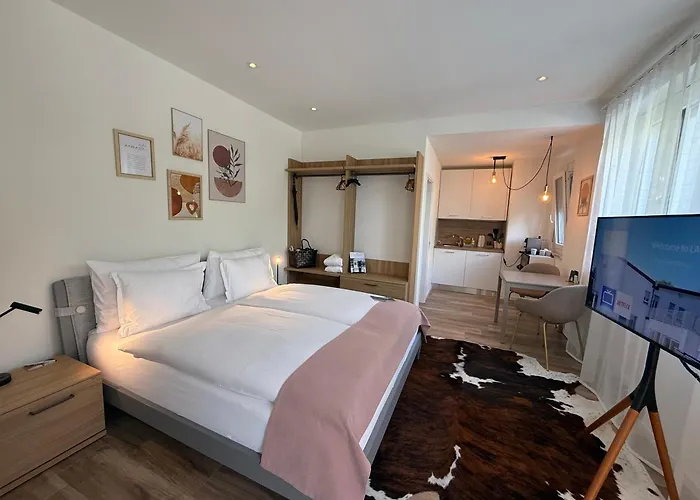 LA VILLA - Hotel REMORINO