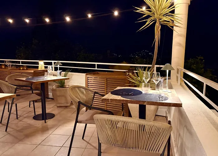 Hotel Le Clos Du Dramont