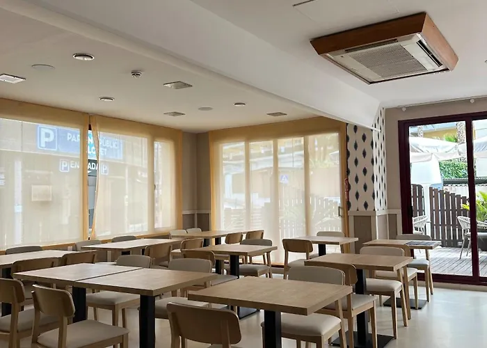 Hotel Acacias Suites & Spa