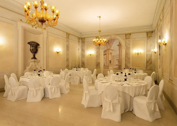 Villa Fenaroli Palace Hotel