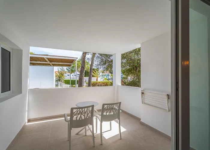 Marsenses Ferrera Blanca Hotel Family