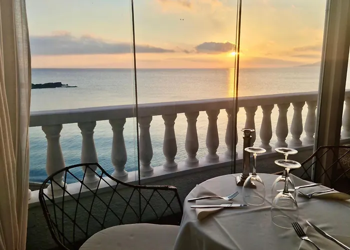 Hotel Grifeu Y Restaurant - Costa Brava