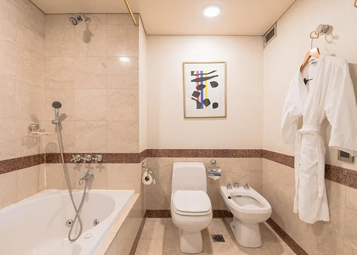 Quinto Centenario Hotel