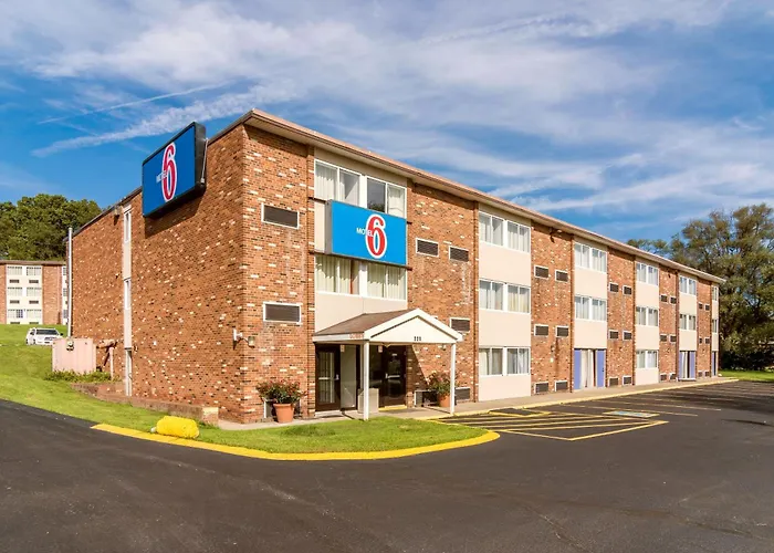 Motel 6-New Stanton, Pa