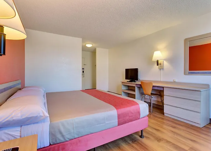 Motel 6-Belmont, Ca - San Francisco - Redwood City