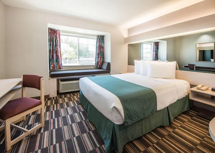 Microtel Inn & Suites Claremore Route 66