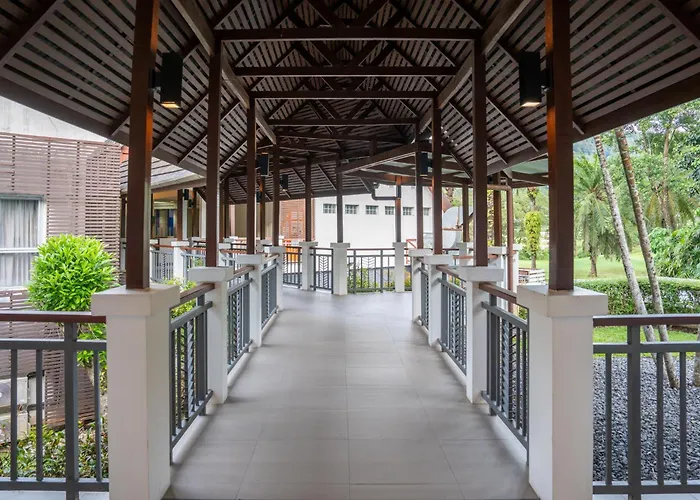Tinidee Golf Resort Phuket