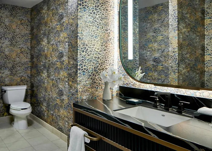 Renaissance Shoals Resort & Spa