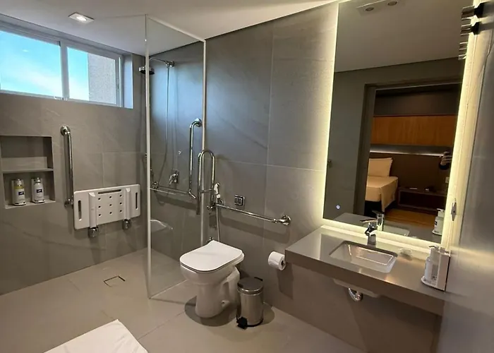 Hd Plaza Hotel