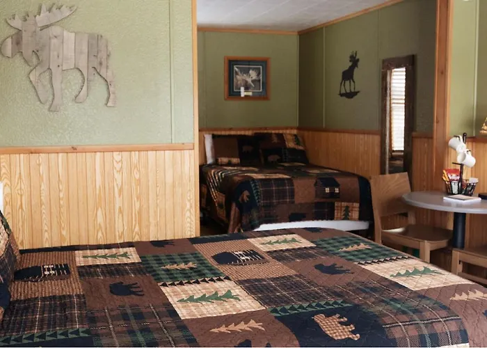 Maple Grove Lodging