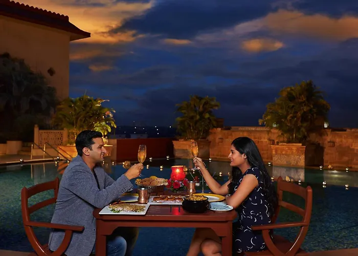 Sheraton Grand Pune Bund Garden Hotel