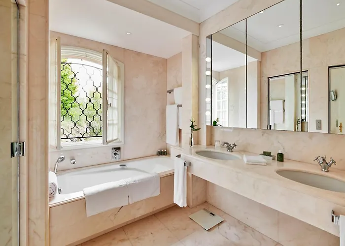 Chateau Saint-Martin & Spa, Oetker Hotels