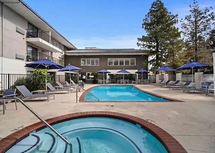 La Quinta By Wyndham Oakland - Hayward