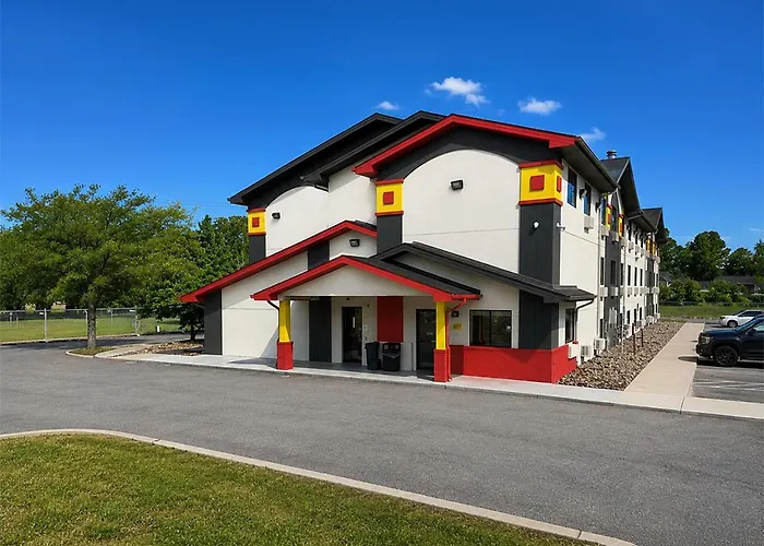 Super 8 By Wyndham Lexington Park/California Area