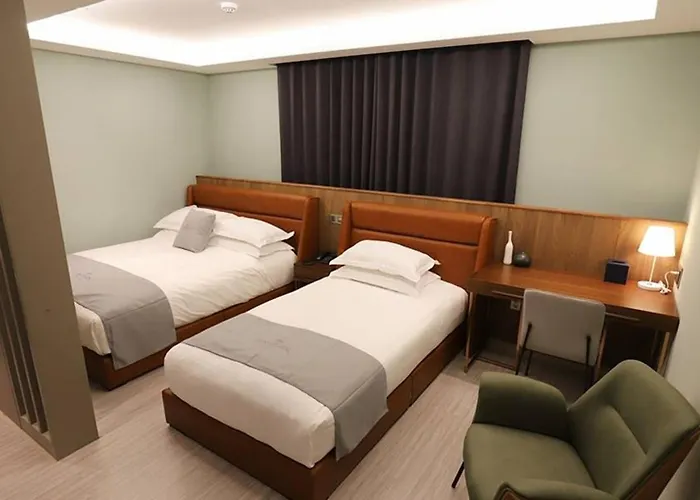 Dongdaegu Station Eastern Hotel