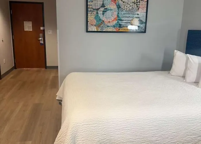 Microtel Inn & Suites By Wyndham