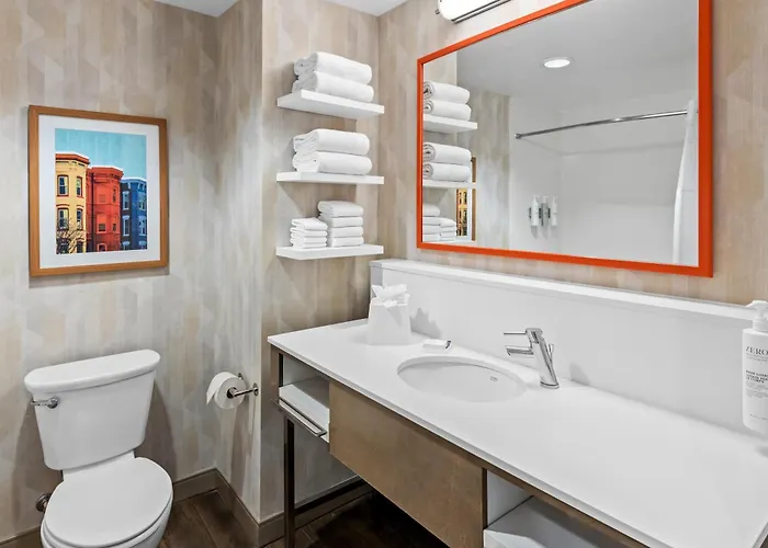 Hampton Inn & Suites Glenarden/Washington Dc