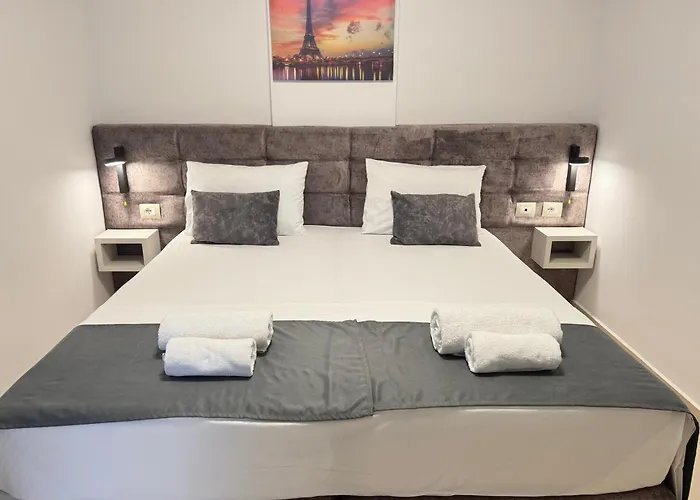 Hotel Abedini